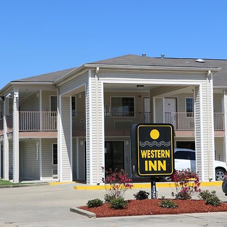 Western Inn Baker Extérieur photo