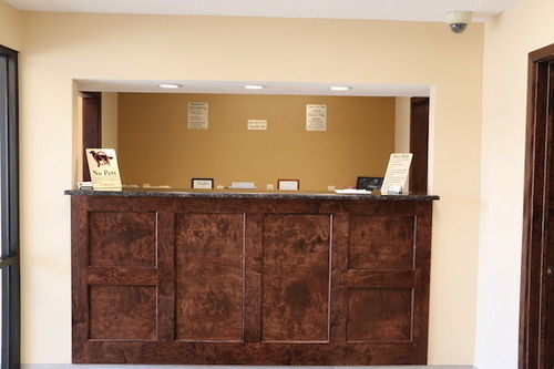 Western Inn Baker Extérieur photo